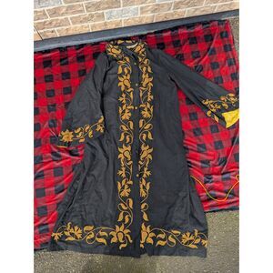 embroidered kaftan / Vintage Black Duster Coat Gold Floral Embroidery Bohemian